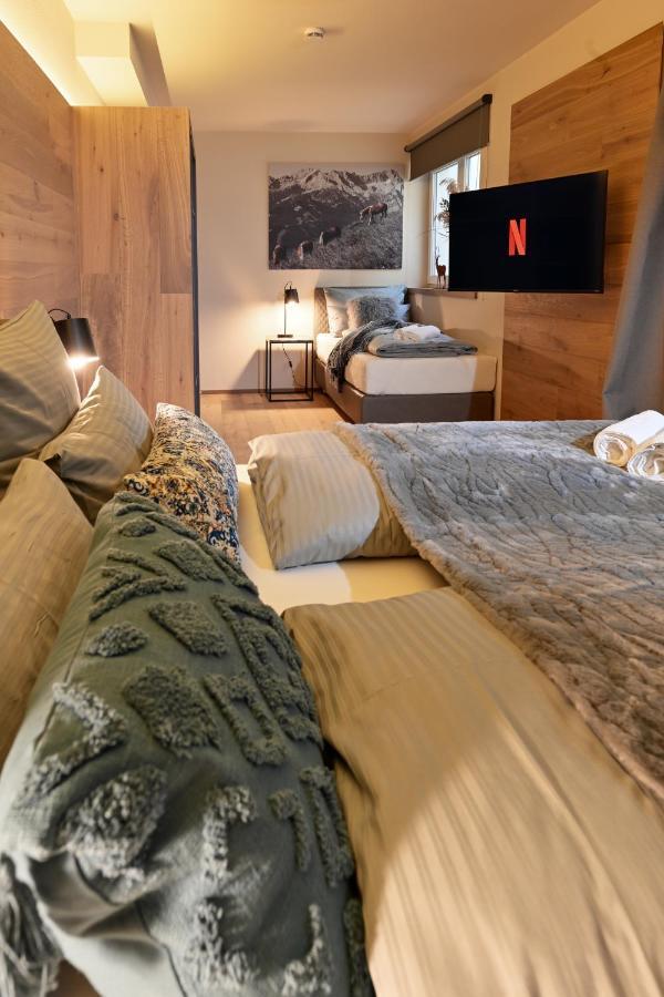 Boutique Chalets Alpi - Private Sauna & Cinema Garmisch-Partenkirchen Exterior photo