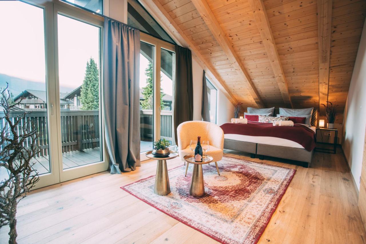 Boutique Chalets Alpi - Private Sauna & Cinema Garmisch-Partenkirchen Exterior photo