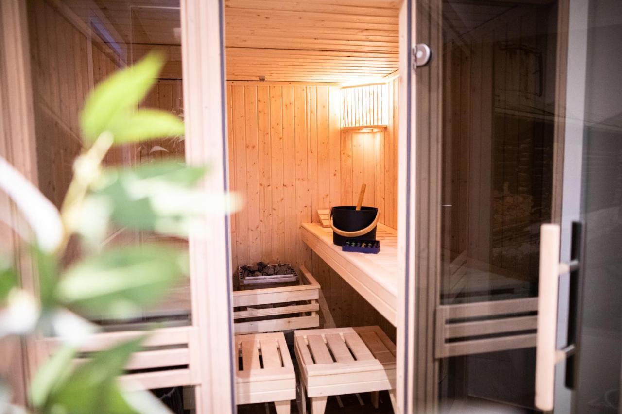 Boutique Chalets Alpi - Private Sauna & Cinema Garmisch-Partenkirchen Exterior photo