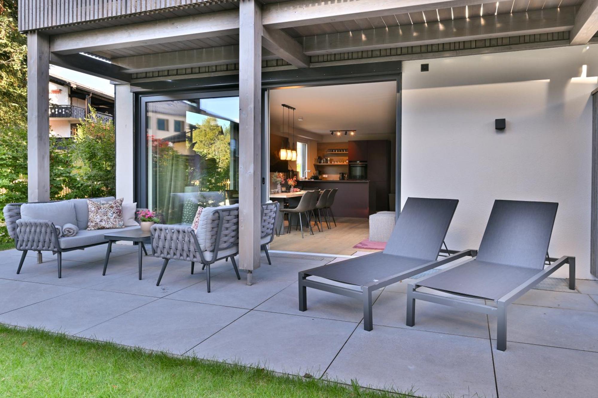 Boutique Chalets Alpi - Private Sauna & Cinema Garmisch-Partenkirchen Exterior photo